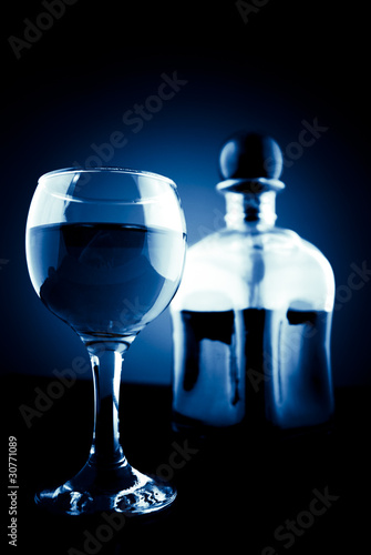 Obraz na płótnie Wine on a blue background