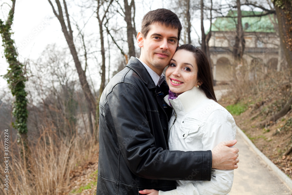 Naklejka premium beautiful young love couple in city Prague