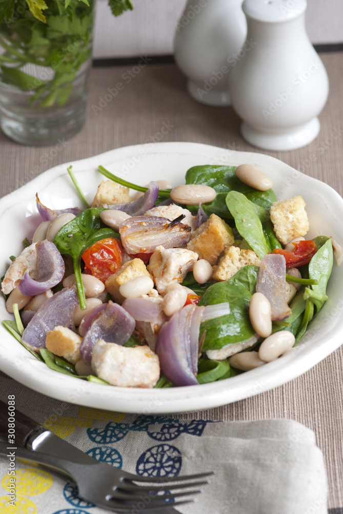 Chicken and bean salad with lemon Balsamic dressing Chicken and bean salad with lemon Balsamic dressing