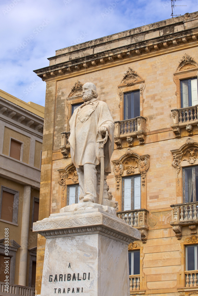 Fototapeta premium Monumento a Garibaldi, Trapani