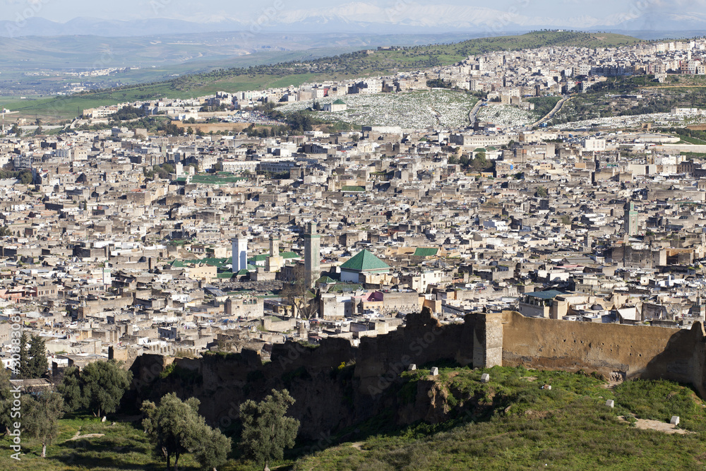 Stadtpanorama von Fes in Marokko