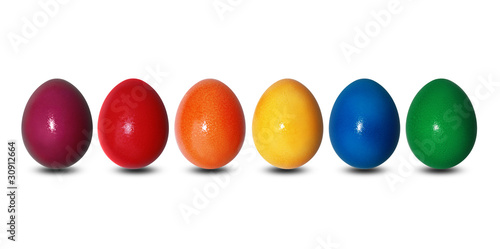 Eier in einer Reihe aufgestellt