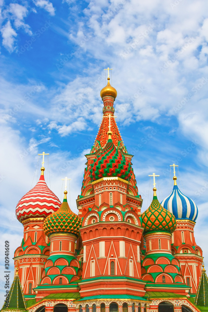 Fototapeta premium St. Basil's Cathedral on Red square, Moscow, Russia