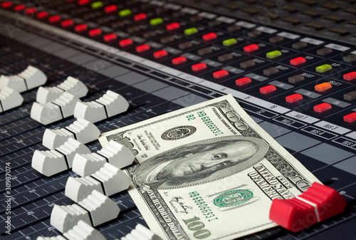 Music Business Mixer Money