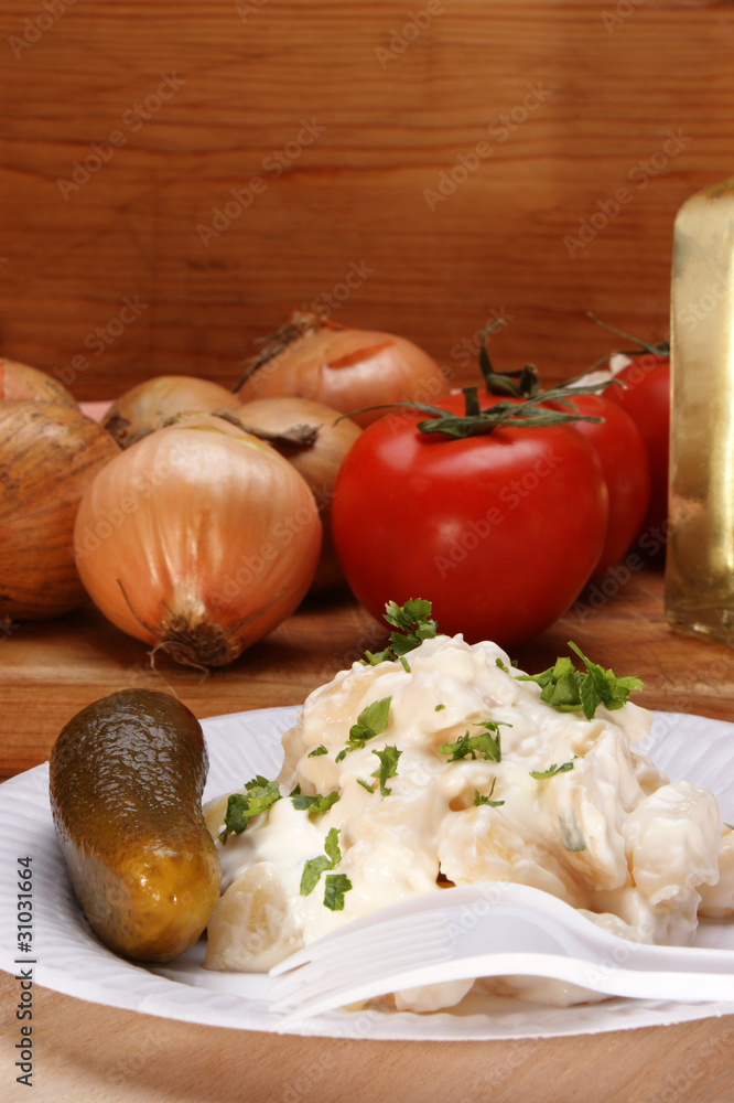 Kartoffelsalat mit Gewürzgurke Kartoffelsalat mit Gewürzgurke