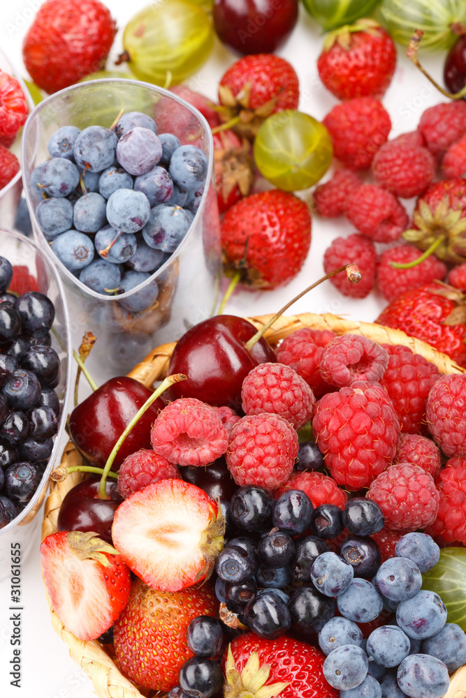 different kinds of berries different kinds of berries