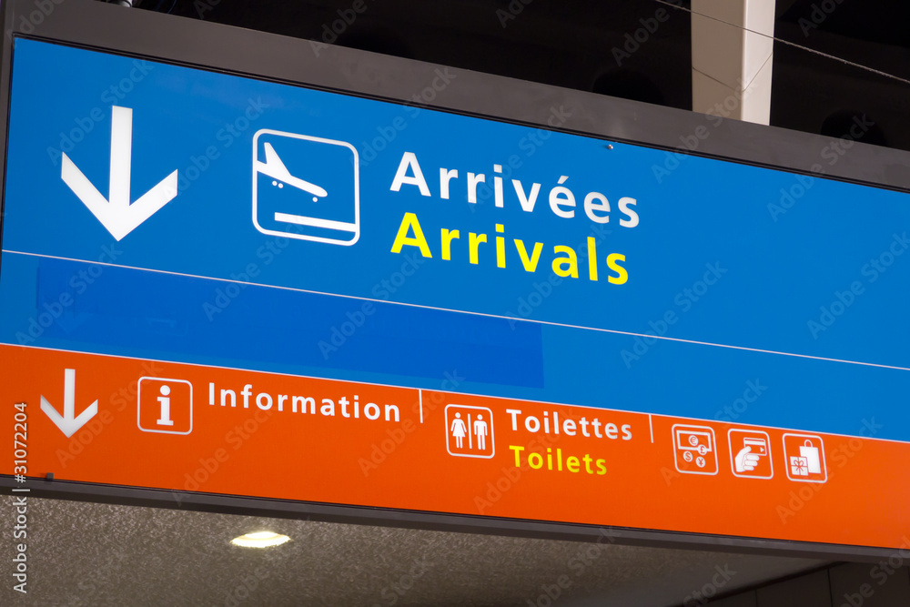 panneau d'information aeroport