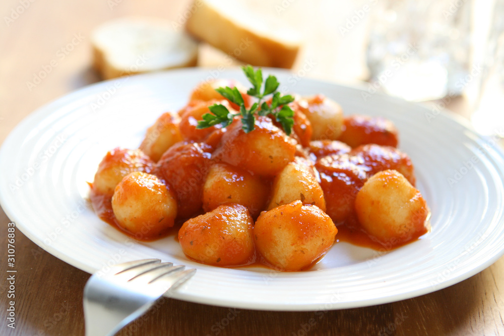Gnocchi with Tomato Sauce Gnocchi with Tomato Sauce