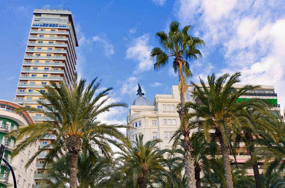 Fototapeta premium Edificio Carbonell Building, Alicante, Spain