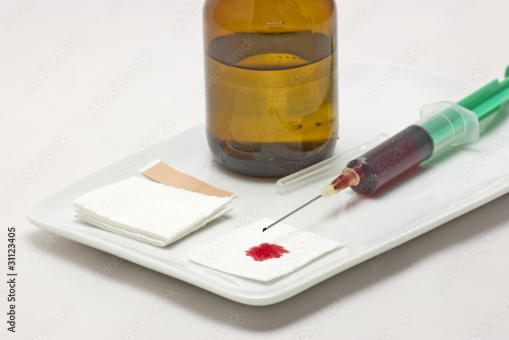 Spritze Blutentnahme Blood Taking Stock Photo Adobe Stock spritze-blutentnahme-blood-taking-stock-photo-adobe-stock