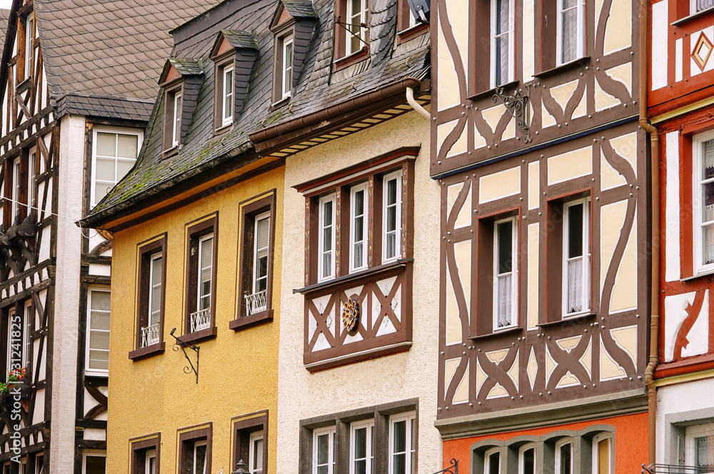 Obraz premium Cochem Fachwerkhaus - Cochem half-timbered house 04