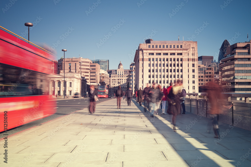 Naklejka premium Morning commuters in London.