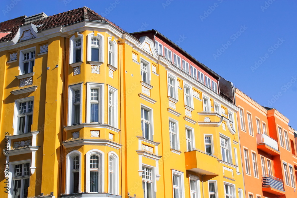 Naklejka premium Sanierte Altbauten