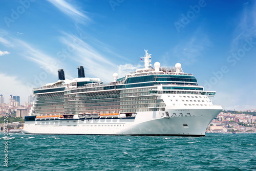 Fototapeta Naklejka Na Ścianę i Meble -  Luxury cruise ship sailing Bosporus waters