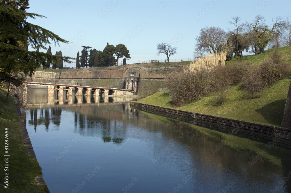 Fototapeta premium Ponte a Peschiera del Garda