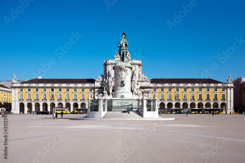 Praça do Comércio, Lissabon photo