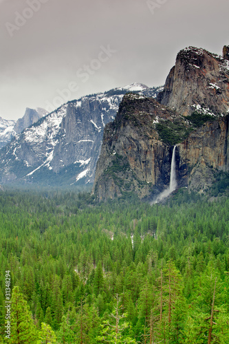 Canvas-taulu Yosemite Bridal Veil falls and valley
