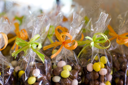 Tableau sur toile petits sachets d'oeufs de pâques