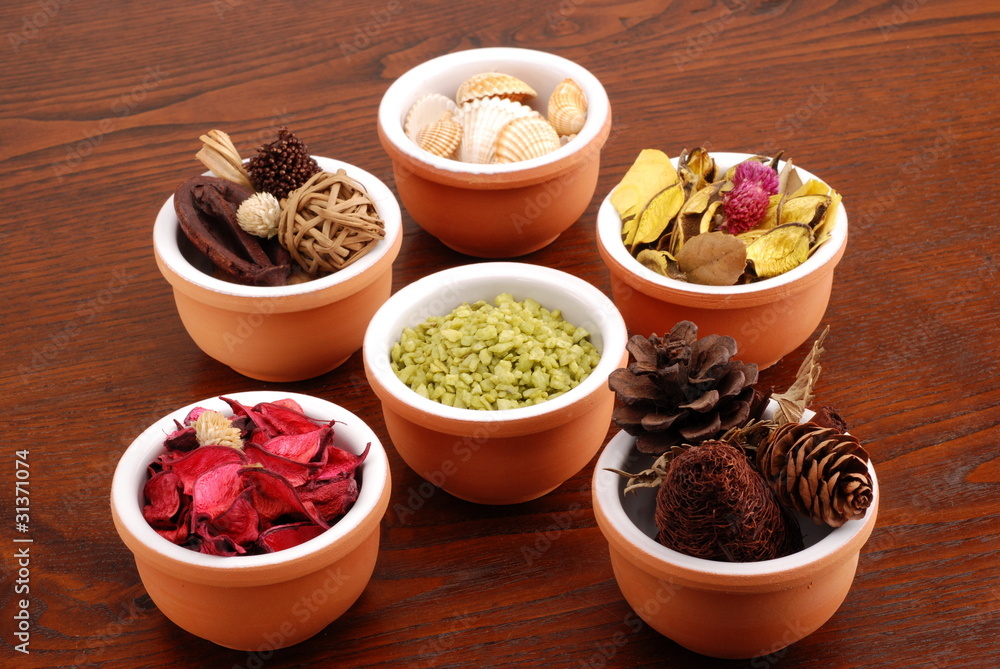 CIOTOLE CON POUT POURRI