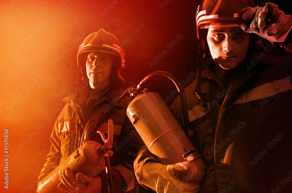 Naklejka premium Firemen