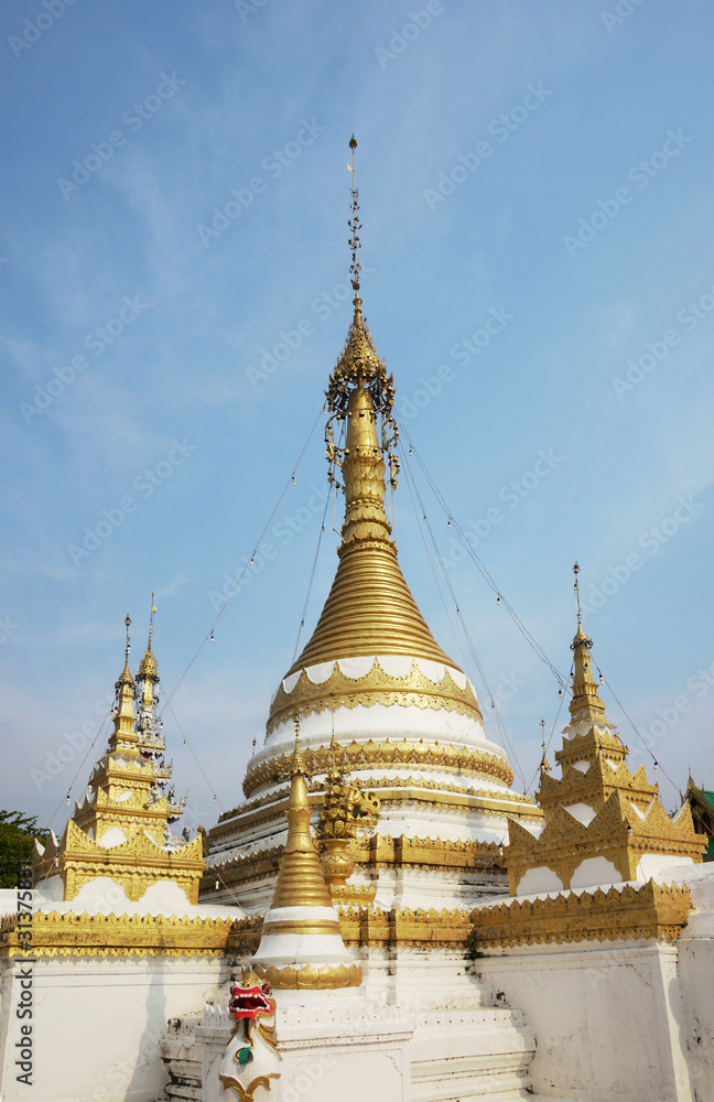 Fototapeta premium Wat Jong Klang in Mae Hong Son