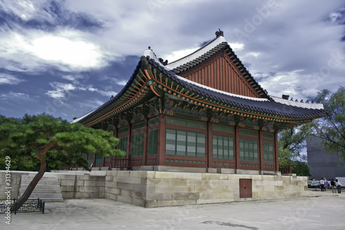 Korean Palace © Rachabodin