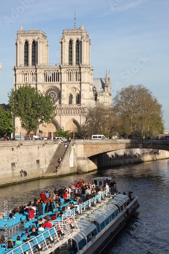 Notre Dame 3