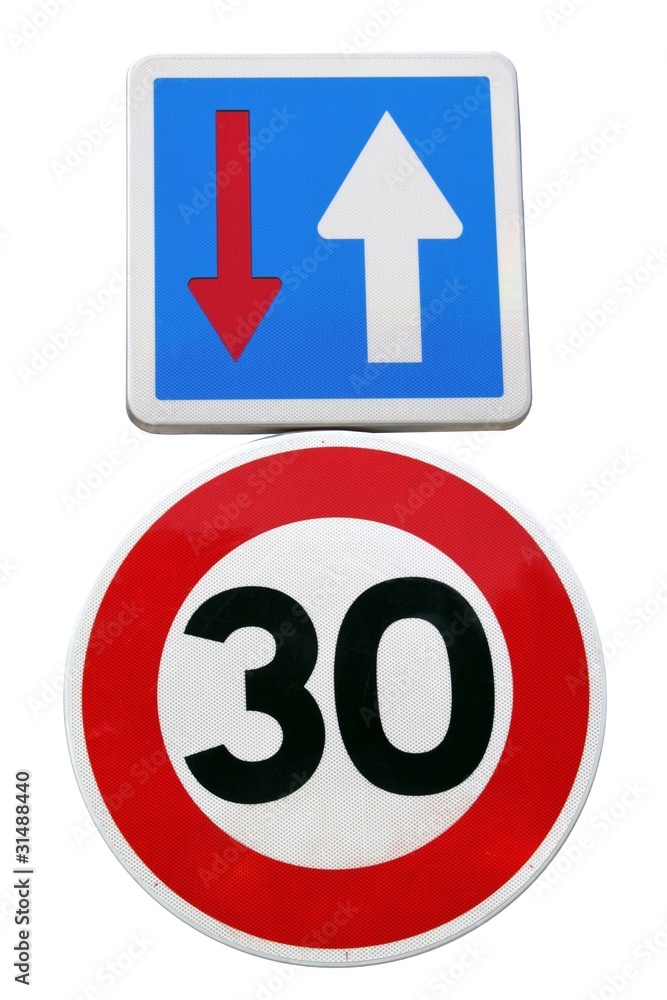 Panneau de sens prioritaire avec vitesse limitée à 30 km/h Panneau de sens prioritaire avec vitesse limitée à 30 km/h