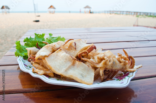 Dried squid, fried