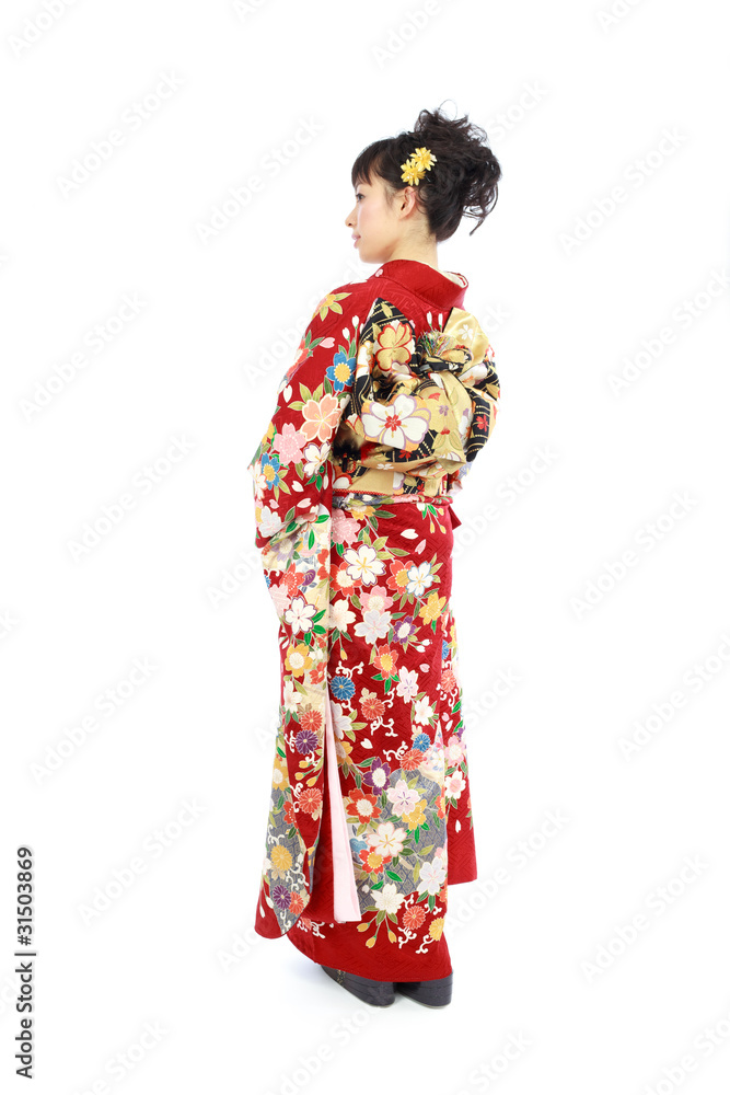 振り袖姿の女性 振り袖姿の女性