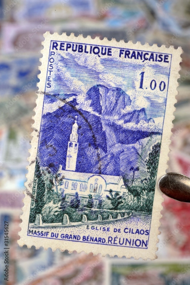timbres - Eglise Cilaos - Massif du Grand Bénard - Réunion - 1,00 francs - philatélie France	