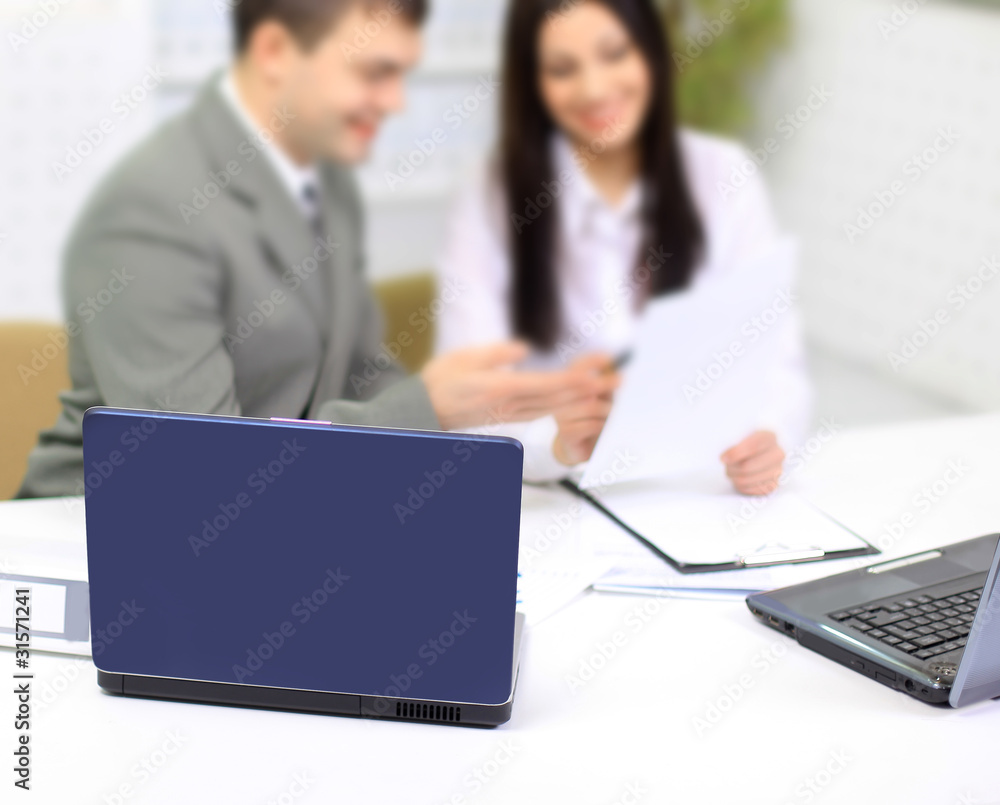 Fototapeta premium business command(team) at modern office