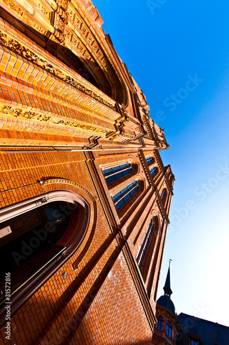 Markt Kirche in Wiesbaden, a brick building in Gothic style