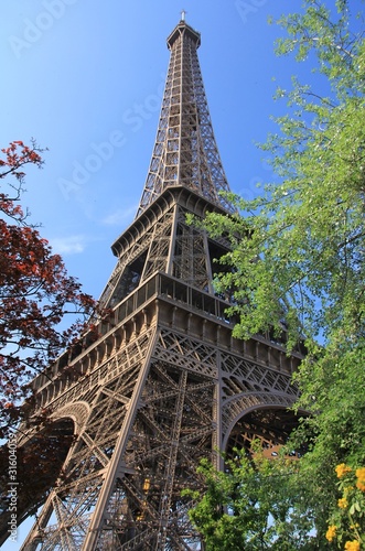 Magnifique vue sur la Tour Eiffel #31604059