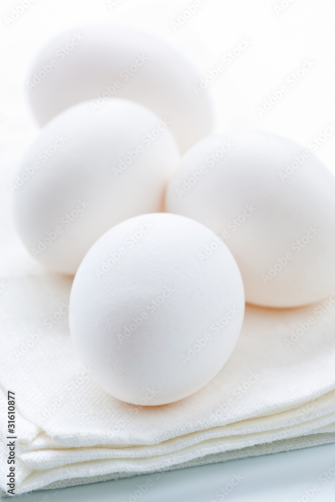 Eggs Eggs