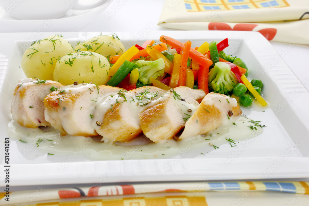 Chicken breast with vegetables and sauce Chicken breast with vegetables and sauce
