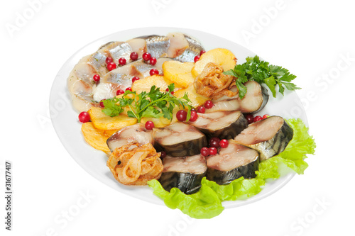 Herring with potatoes and vegetable