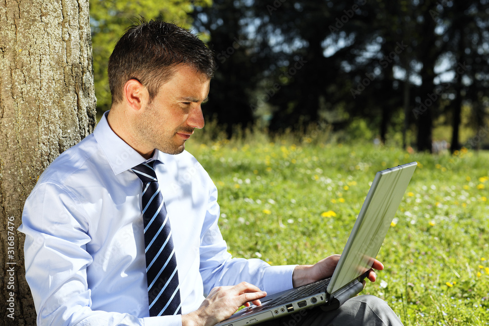 outdoor working outdoor working