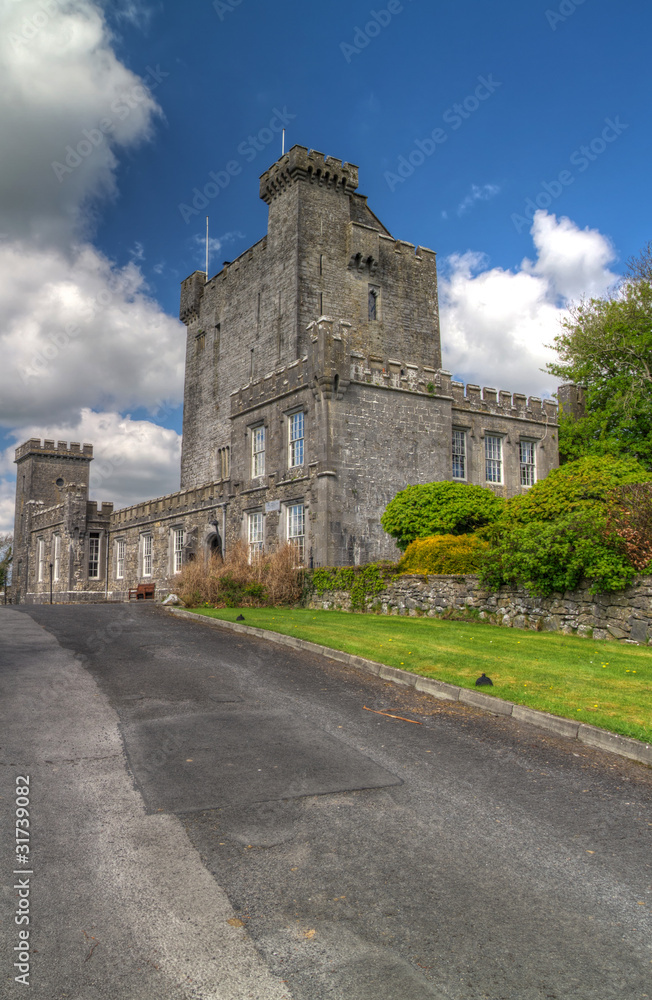 15th Century Knappogue Castle in Co. Clare - Ireland