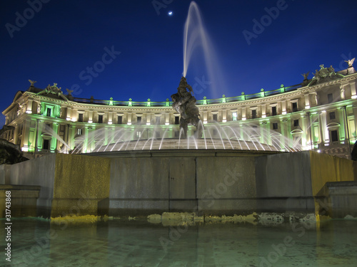 Roma Piazza delle Repubblica photo