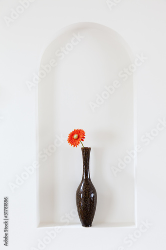 Slika na platnu Vase with red flower