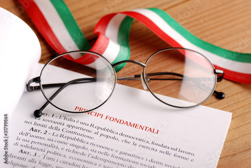 costituzione italiana - due