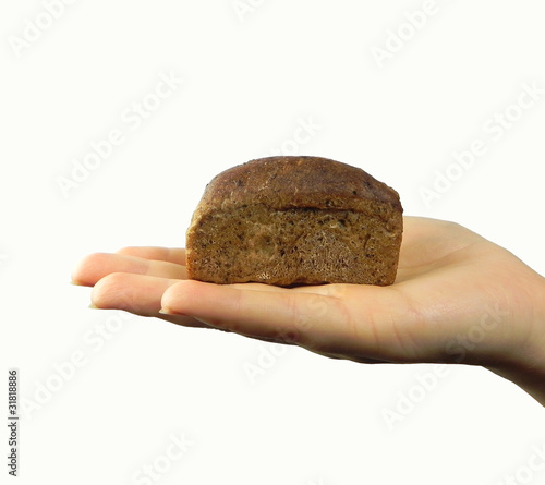 хлеб в руке