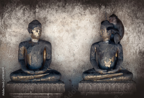 Two statues of Buddha are discussed