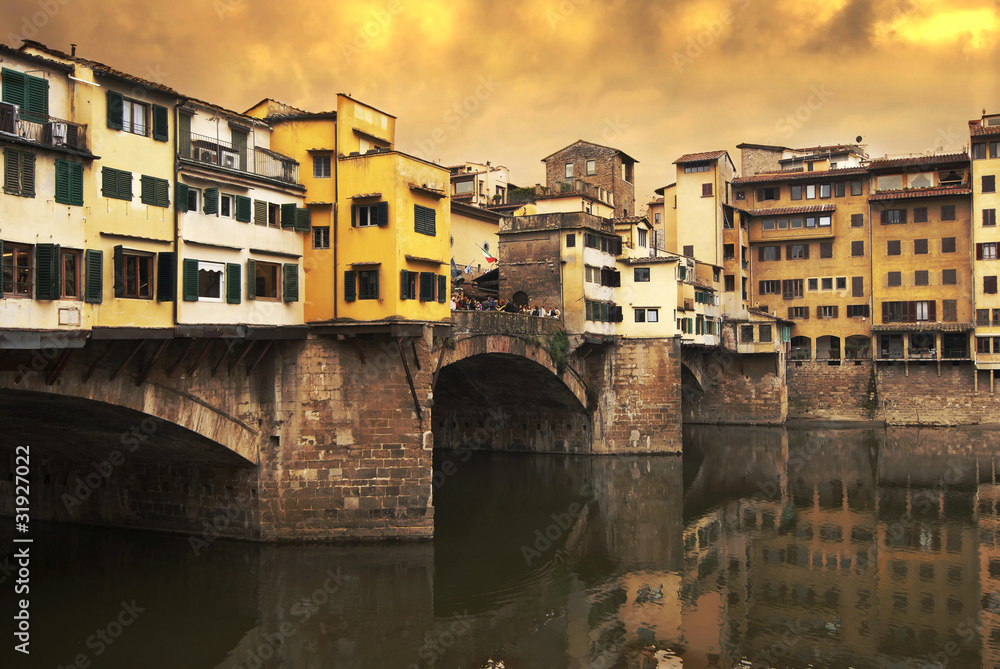 veduta di ponte vecchio in Firenze