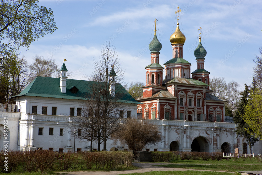 Новодевичий монастырь в Москве.