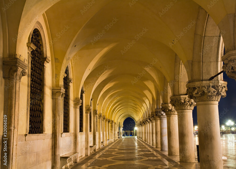 Illuminated archway of the Palazzo Ducale Illuminated archway of the Palazzo Ducale