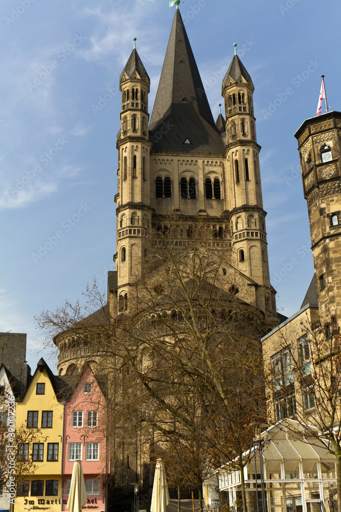Kölner Altstadt, Groß St. Martin