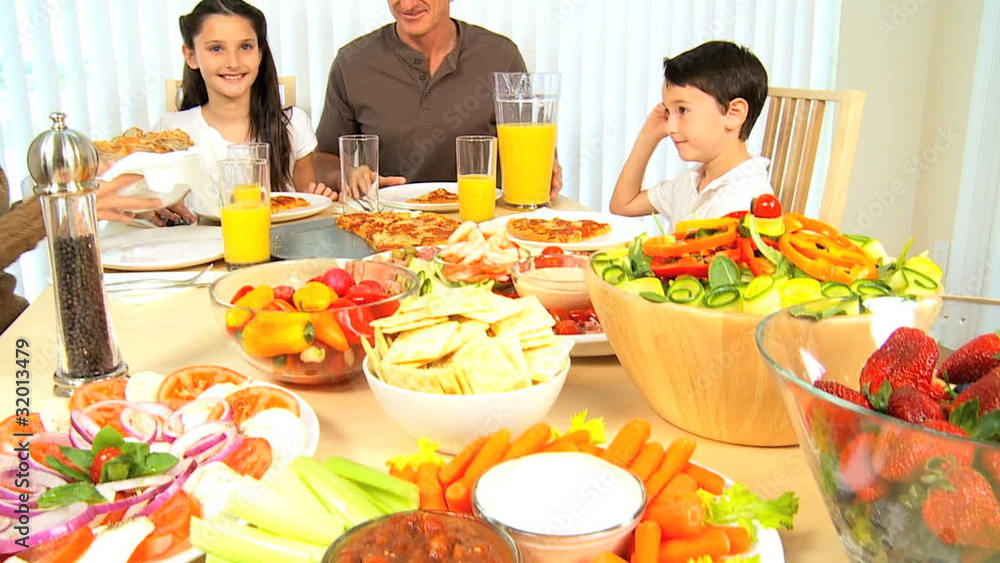 Young Family Enjoying Healthy Lifestyle Food Young Family Enjoying Healthy Lifestyle Food