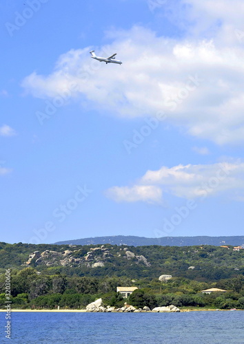 Avion dans le ciel